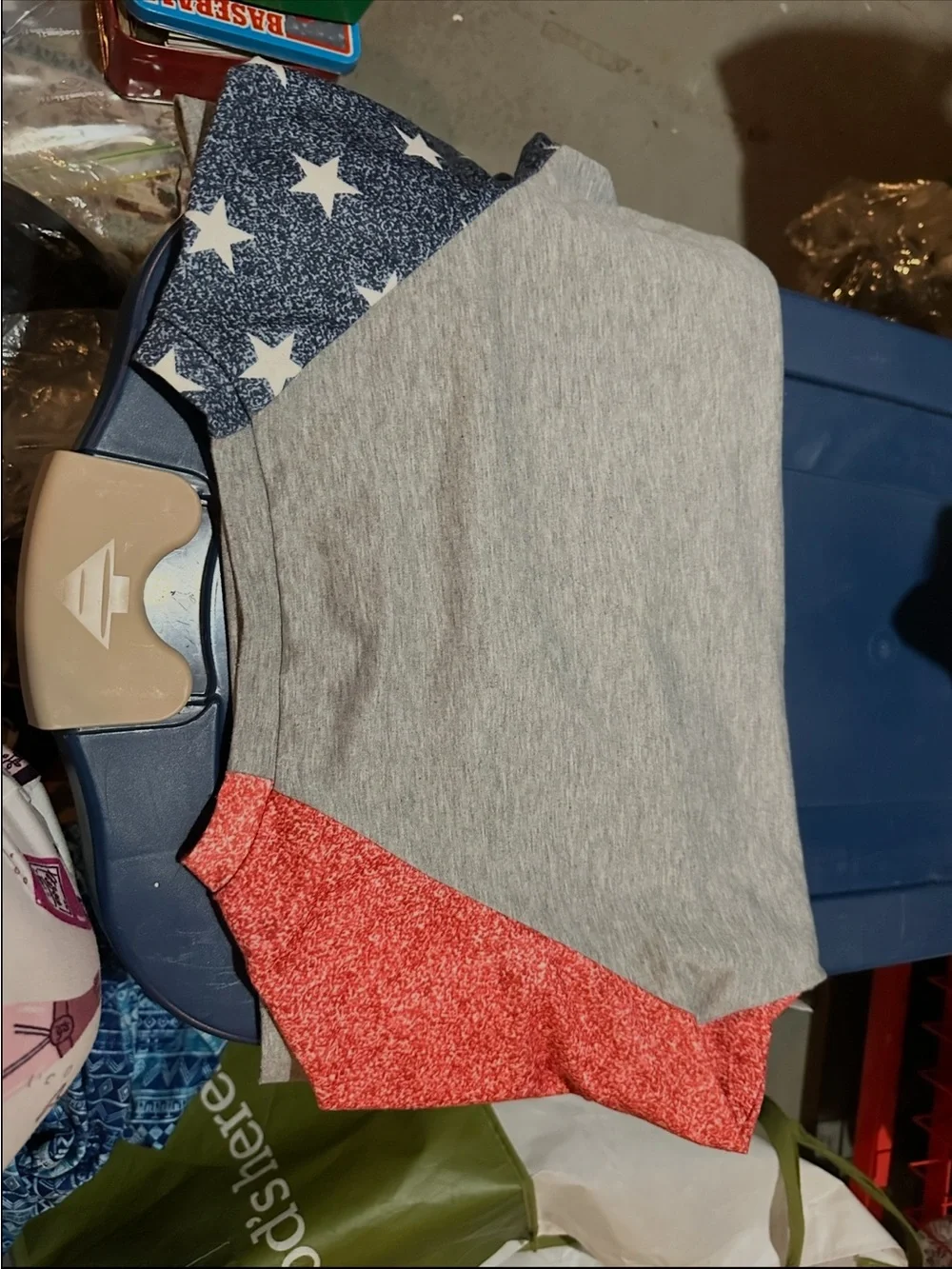 Women’s Long Sleeve Raglan Tee with America Pattern